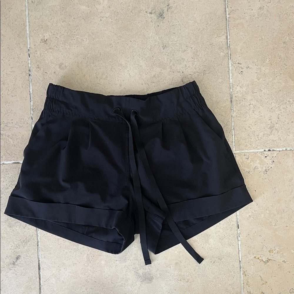 Lululemon Athletica Black Women's Athletic Shorts
